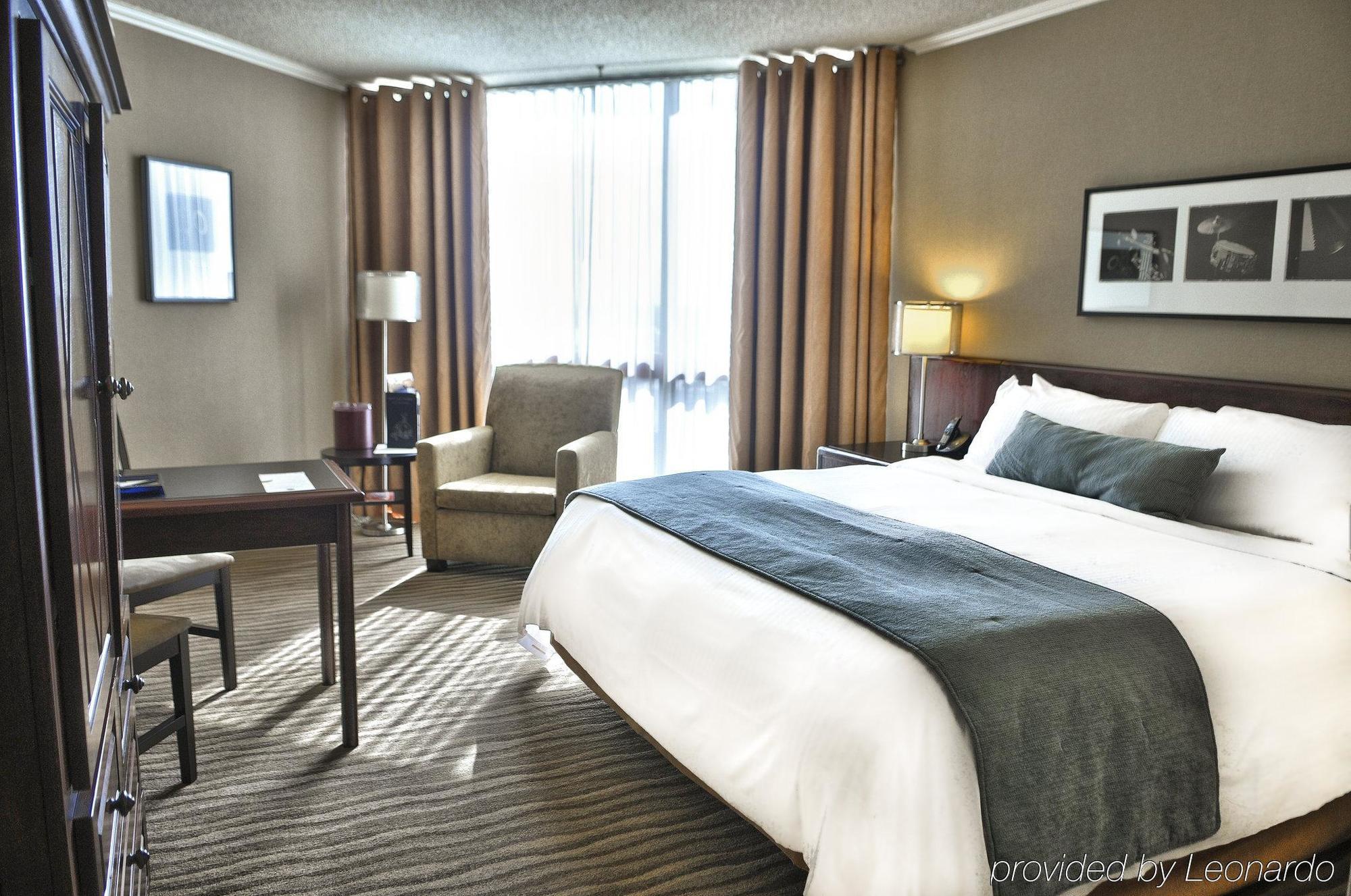 °HOTEL MONTREAL 4* (Canada) - from US$ 172 | BOOKED